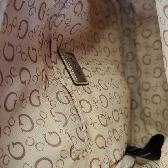 Guess Black Crossbody Shoulder Bag - Picture 7 of 11